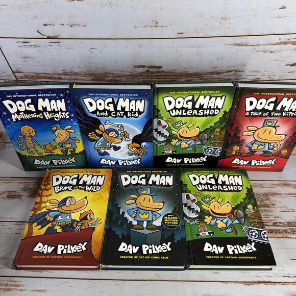 Dog Man Lot of 7 Hardcover Books Dav Pilkey Graphic Novel Series - Picture 1 of 5